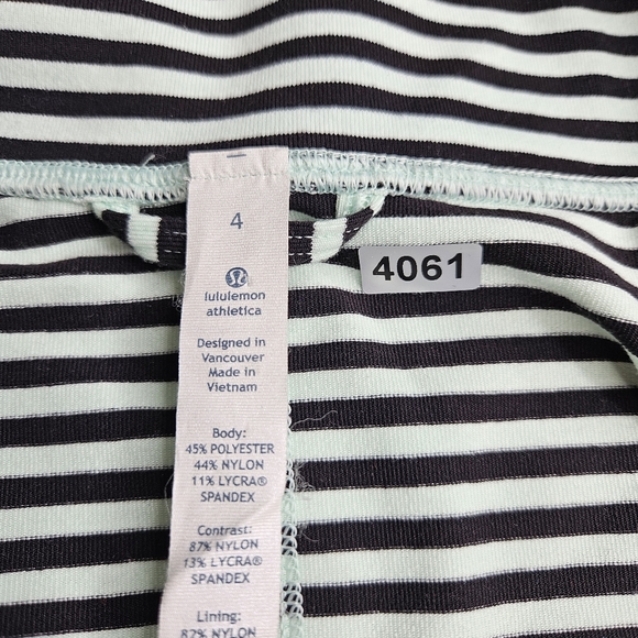Lululemon Daily Yoga Jacket Size 4 Mint Green + Black Stripes - Picture 6 of 13